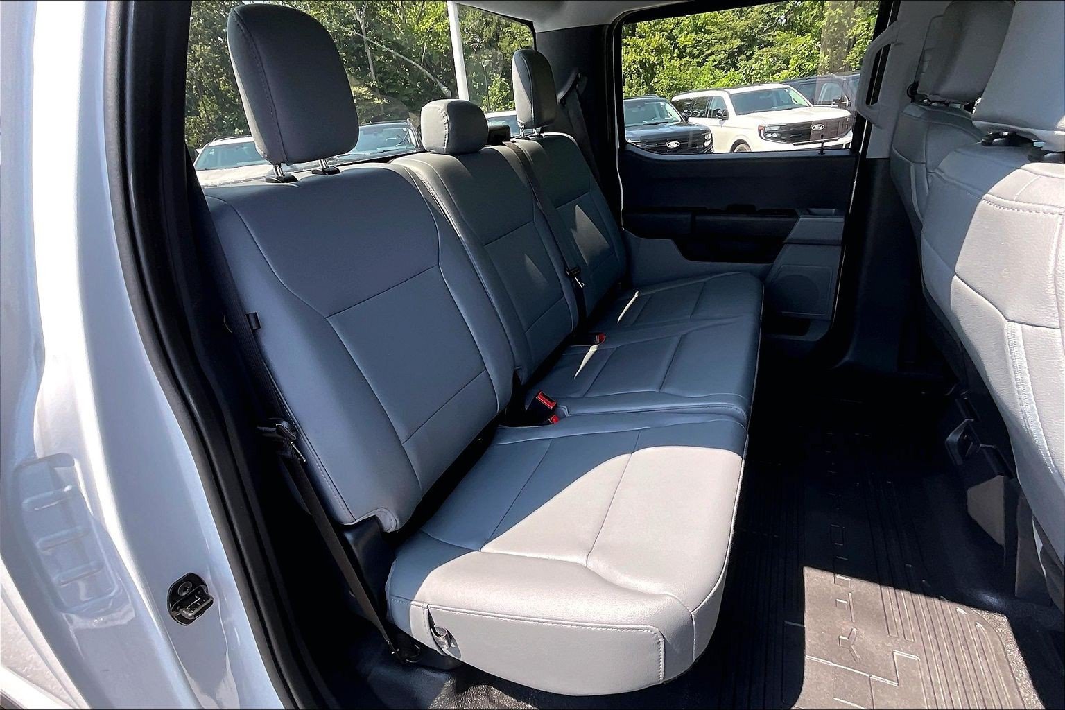 Certified 2023 Ford F250 XL AWD/4WD image 27