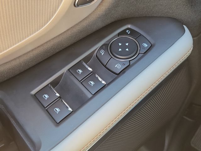Certified 2025 Ford Expedition Active AWD/4WD image 14