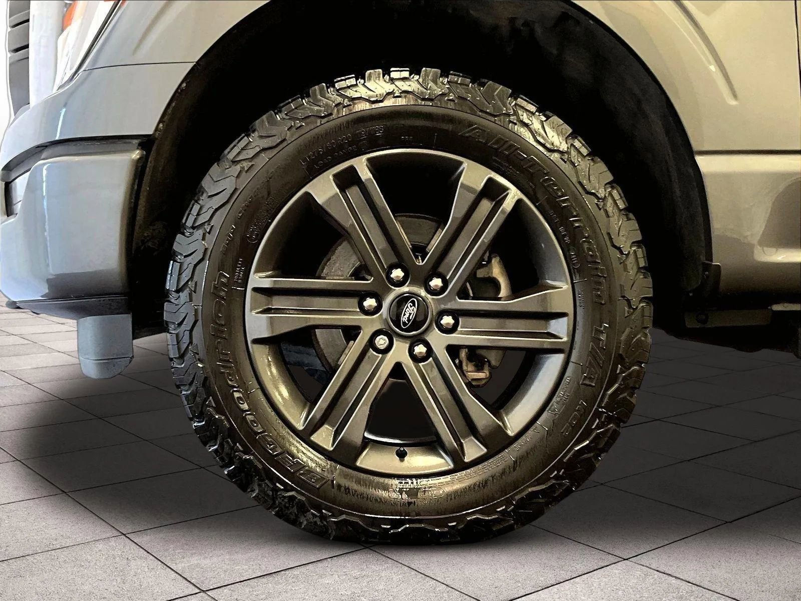 Certified 2023 Ford F150 XLT w/ Equipment Group 302A High image 8