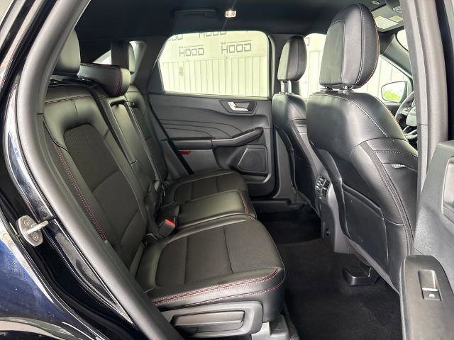 Certified 2025 Ford Escape ST-Line AWD/4WD image 23