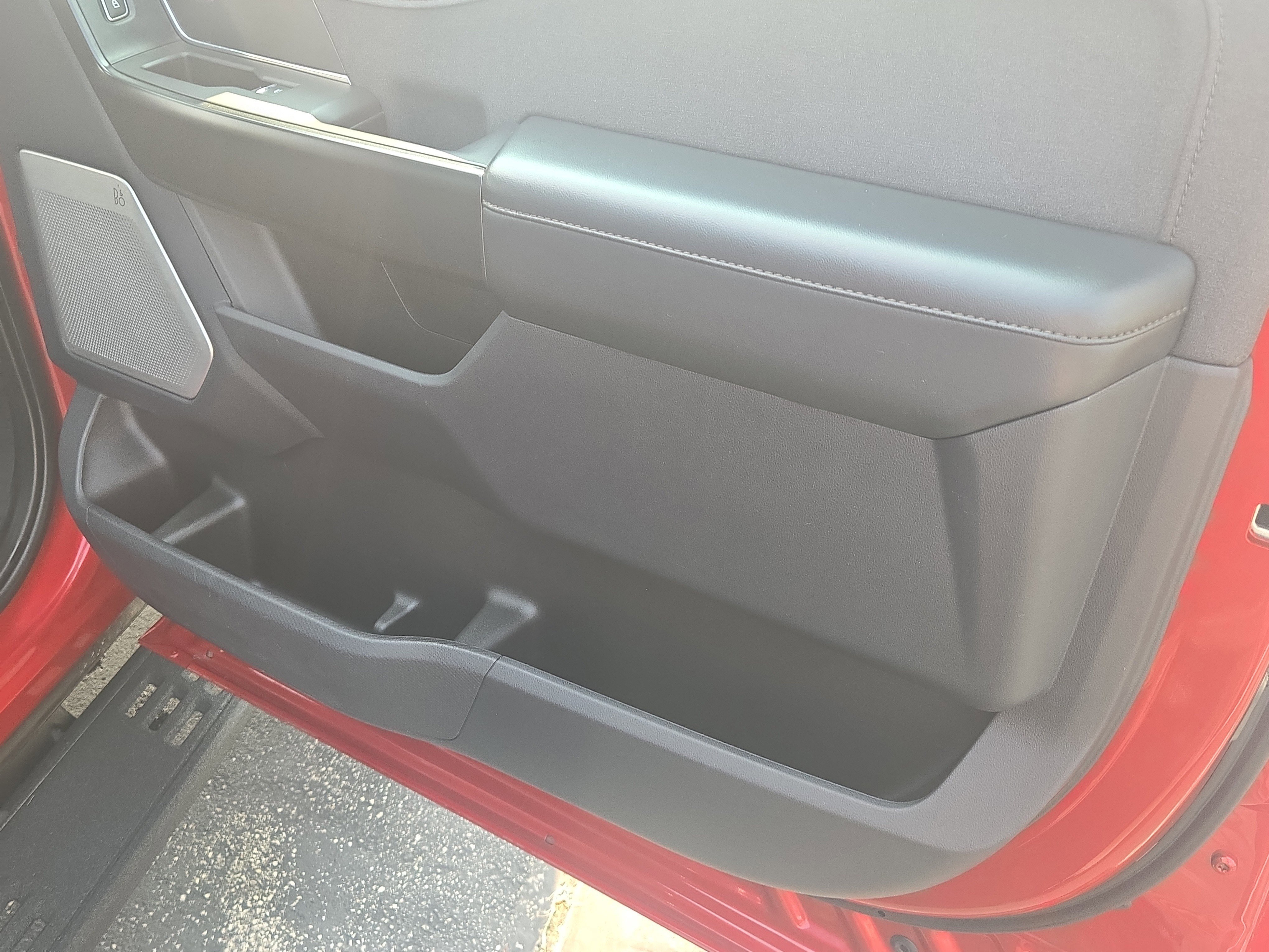 Certified 2022 Ford F150 Raptor w/ Equipment Group 801A High image 26