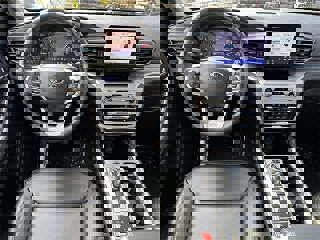 Certified 2024 Ford Explorer XLT w/ Equipment Group 202A image 8