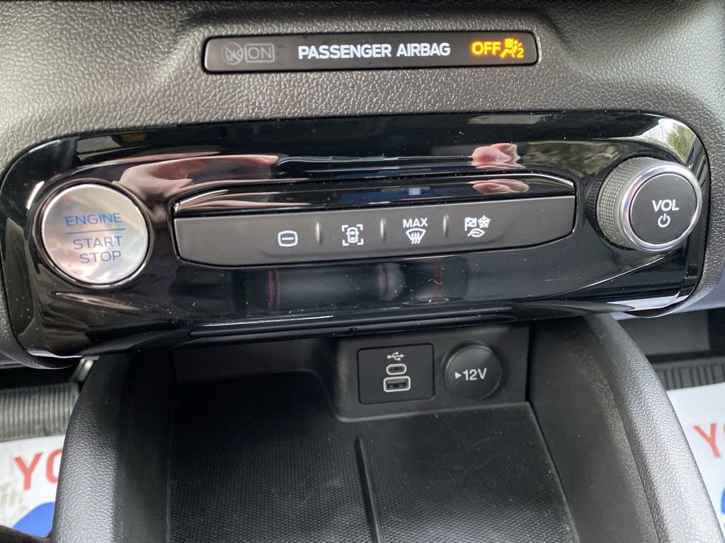 Certified 2025 Ford Escape ST-Line Elite w/ Tech Pack #1 image 23