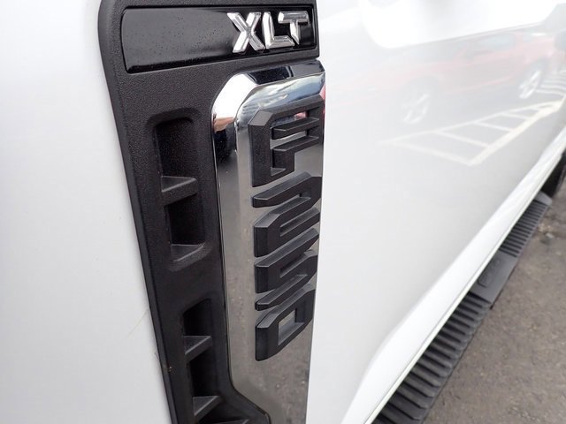 Certified 2025 Ford F250 XLT image 13