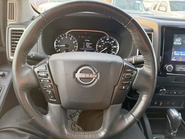 Used 2022 Nissan Frontier SV image 19