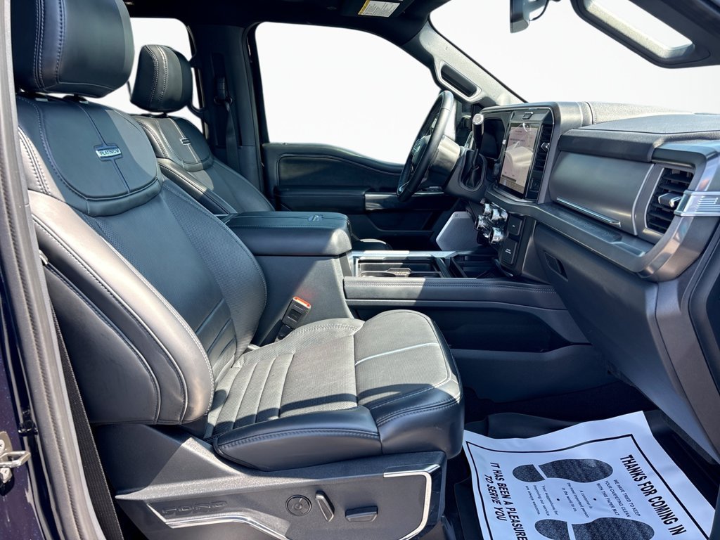 Certified 2025 Ford F250 Platinum AWD/4WD image 13