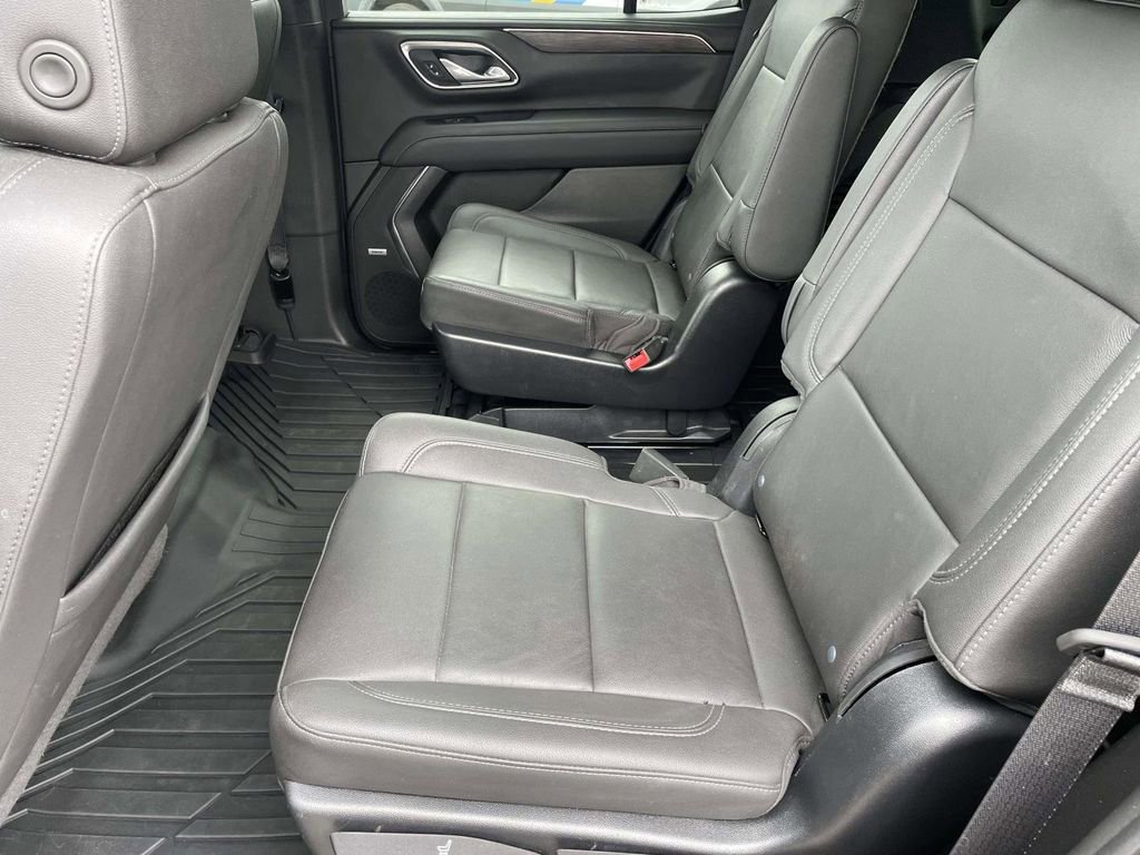 Used 2023 Chevrolet Tahoe LT w/ LT Signature Package image 12
