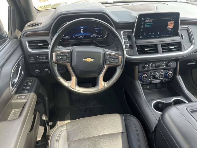 Used 2023 Chevrolet Suburban High Country AWD/4WD image 16