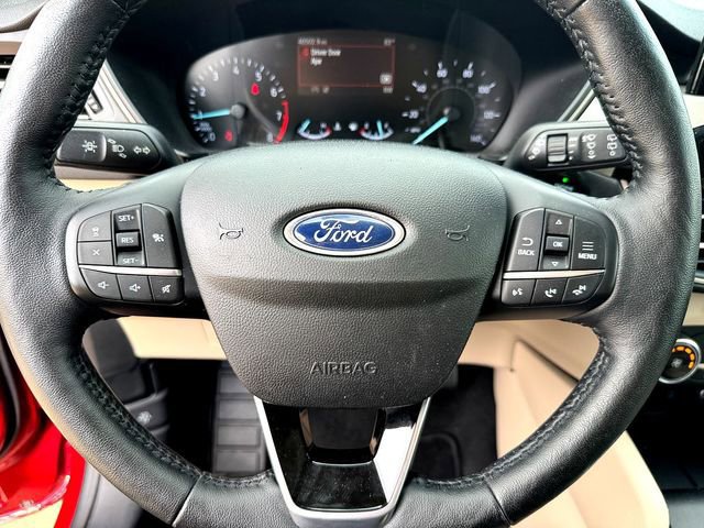 Certified 2020 Ford Escape SEL FWD image 11