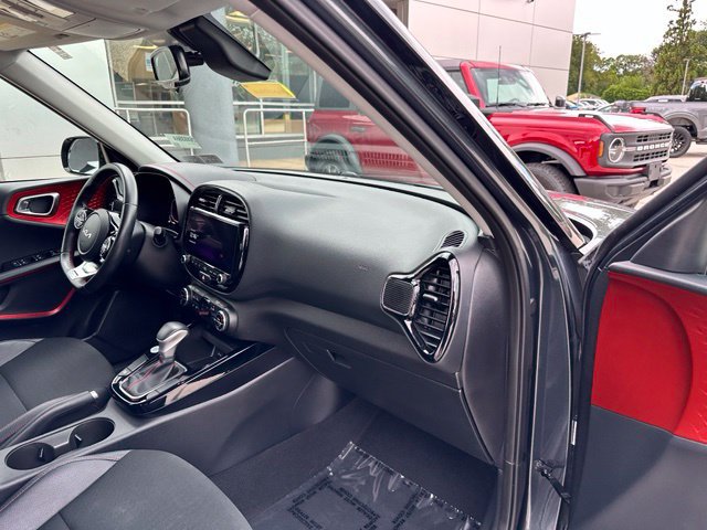 Used 2023 Kia Soul GT-Line FWD image 58