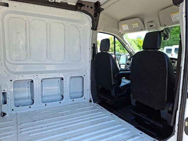 Certified 2023 Ford Transit 250 Medium Roof AWD image 12