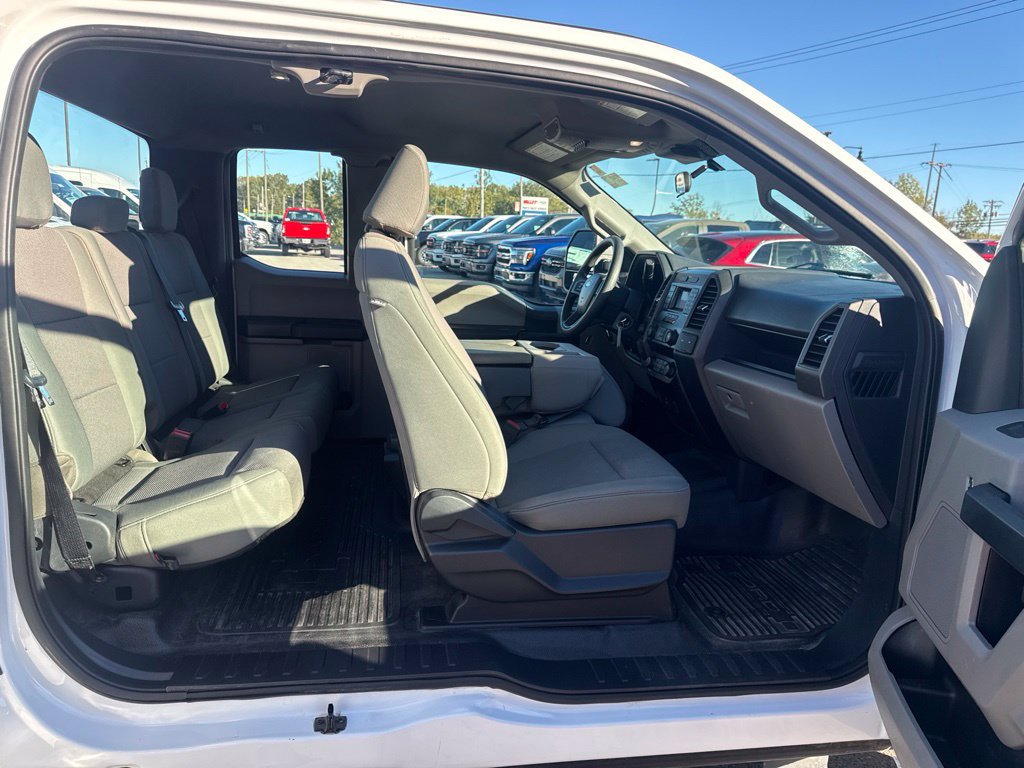 Certified 2022 Ford F250 XL w/ Power Equipment Group AWD/4WD image 32
