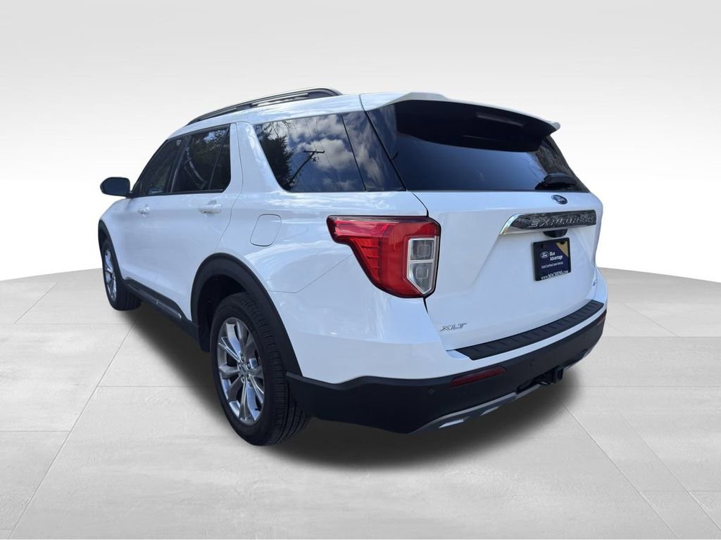Certified 2023 Ford Explorer XLT w/ Equipment Group 202A image 3