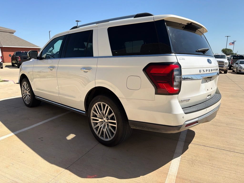 Certified 2022 Ford Expedition Limited AWD/4WD image 5