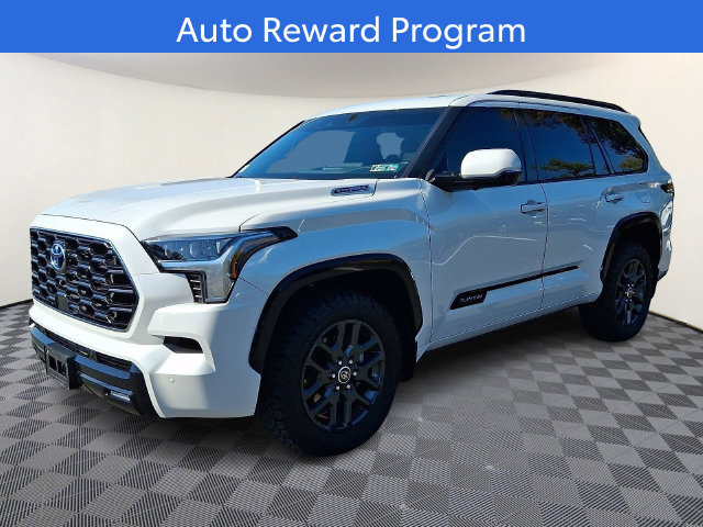 Used 2023 Toyota Sequoia Platinum AWD/4WD image 3