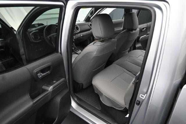 Used 2023 Toyota Tacoma TRD Sport w/ Advanced Technology Package AWD/4WD image 18