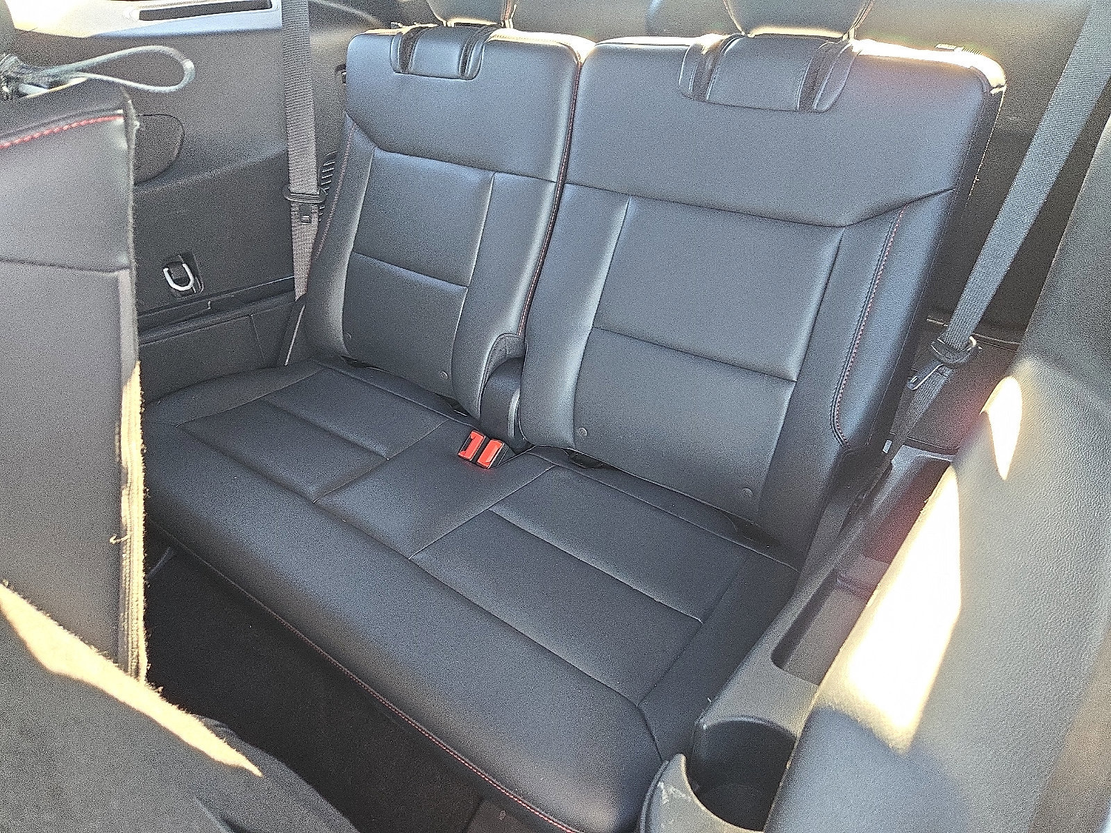 Certified 2025 Ford Explorer ST-Line w/ Premium Package image 15