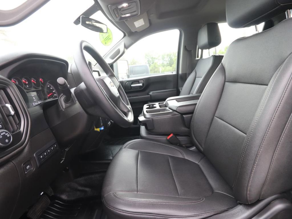 Used 2022 Chevrolet Silverado 2500 W/T w/ WT Fleet Convenience Package image 8