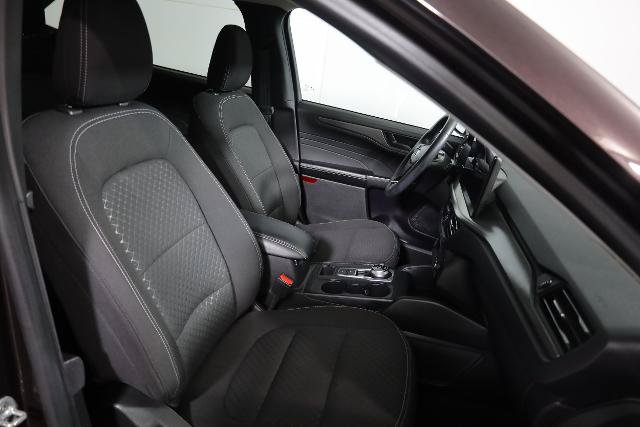 Certified 2023 Ford Escape Active w/ Tech Pack #1 AWD/4WD image 9