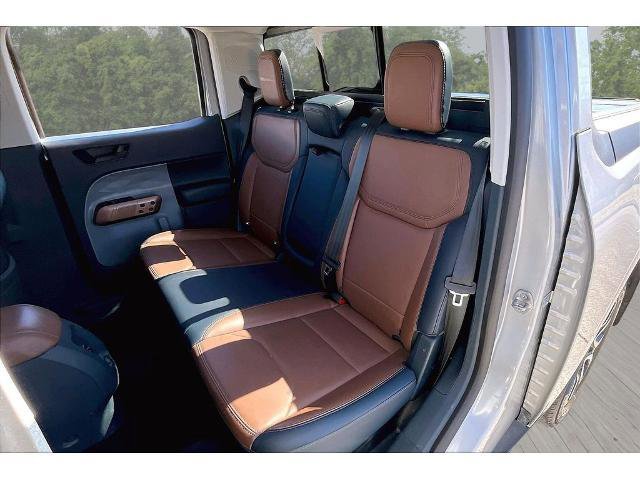 Certified 2022 Ford Maverick Lariat image 20