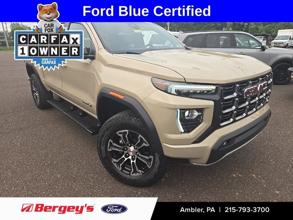 Used 2023 GMC Canyon AT4 AWD/4WD image 3