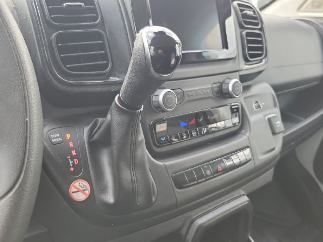 Used 2025 RAM ProMaster 2500 w/ Convenience Group FWD image 16