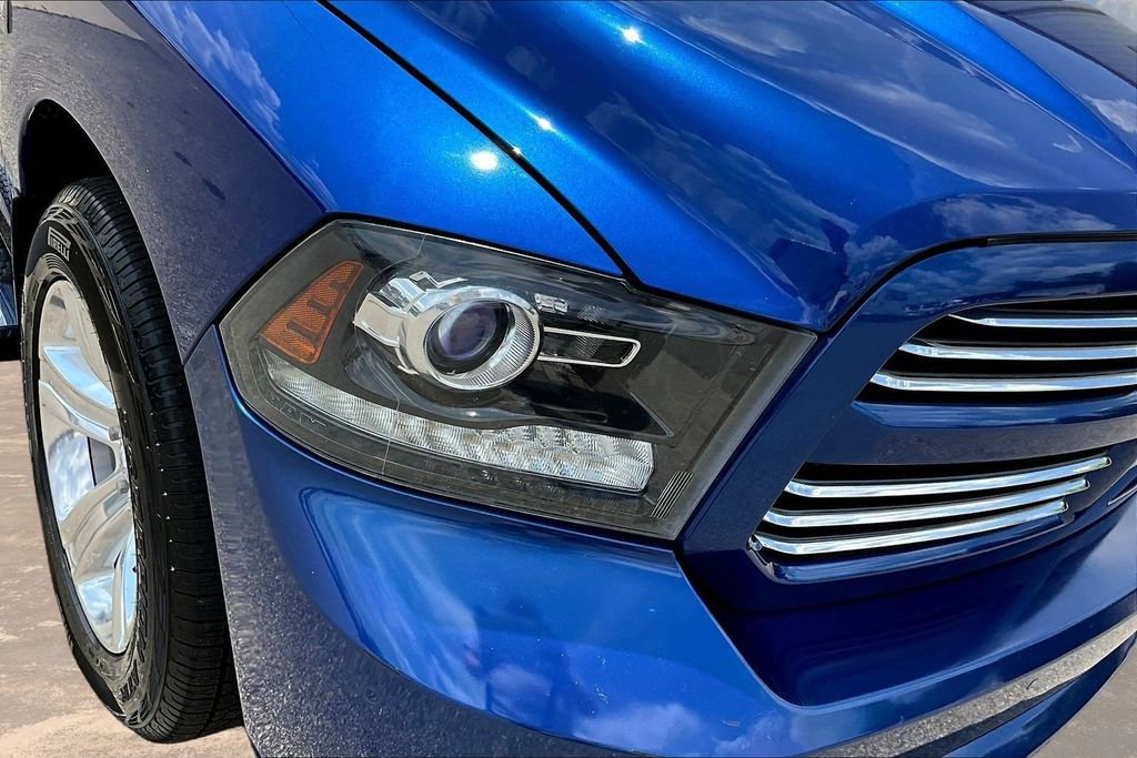 Used 2017 RAM 1500 Sport RWD image 33