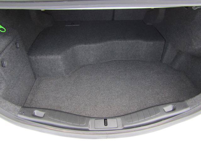 Certified 2019 Ford Fusion SE FWD image 13