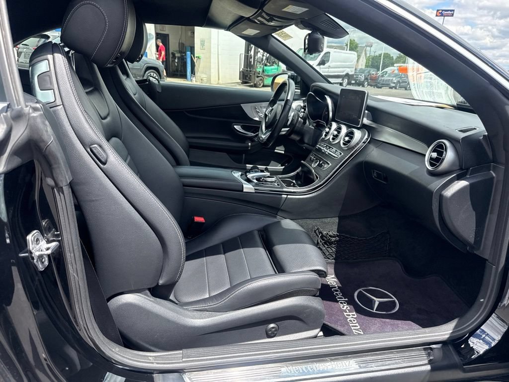 Used 2018 Mercedes-Benz C 300 4MATIC Cabriolet image 40