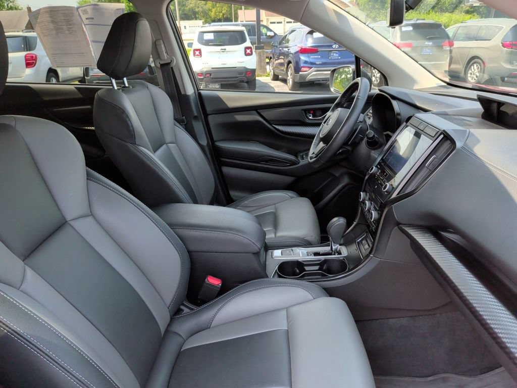 Used 2022 Subaru Ascent Onyx Edition AWD/4WD image 16