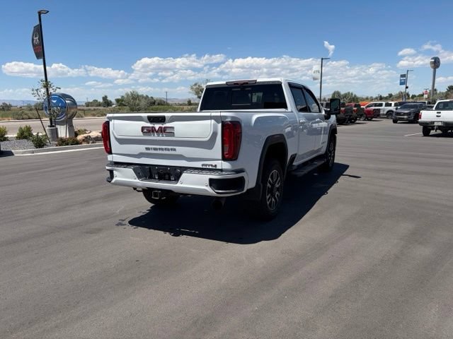 Used 2020 GMC Sierra 2500 AT4 w/ AT4 Premium Package AWD/4WD image 5