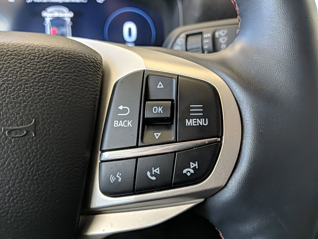 Certified 2025 Ford Explorer Active w/ Active Comfort Package image 18