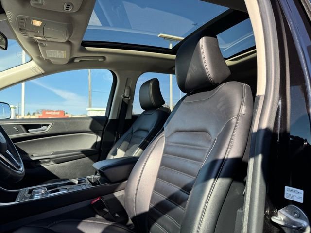 Certified 2024 Ford Edge SEL w/ Convenience Package AWD/4WD image 8