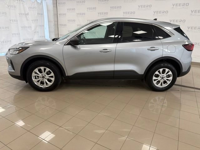 Certified 2024 Ford Escape Active AWD/4WD image 9