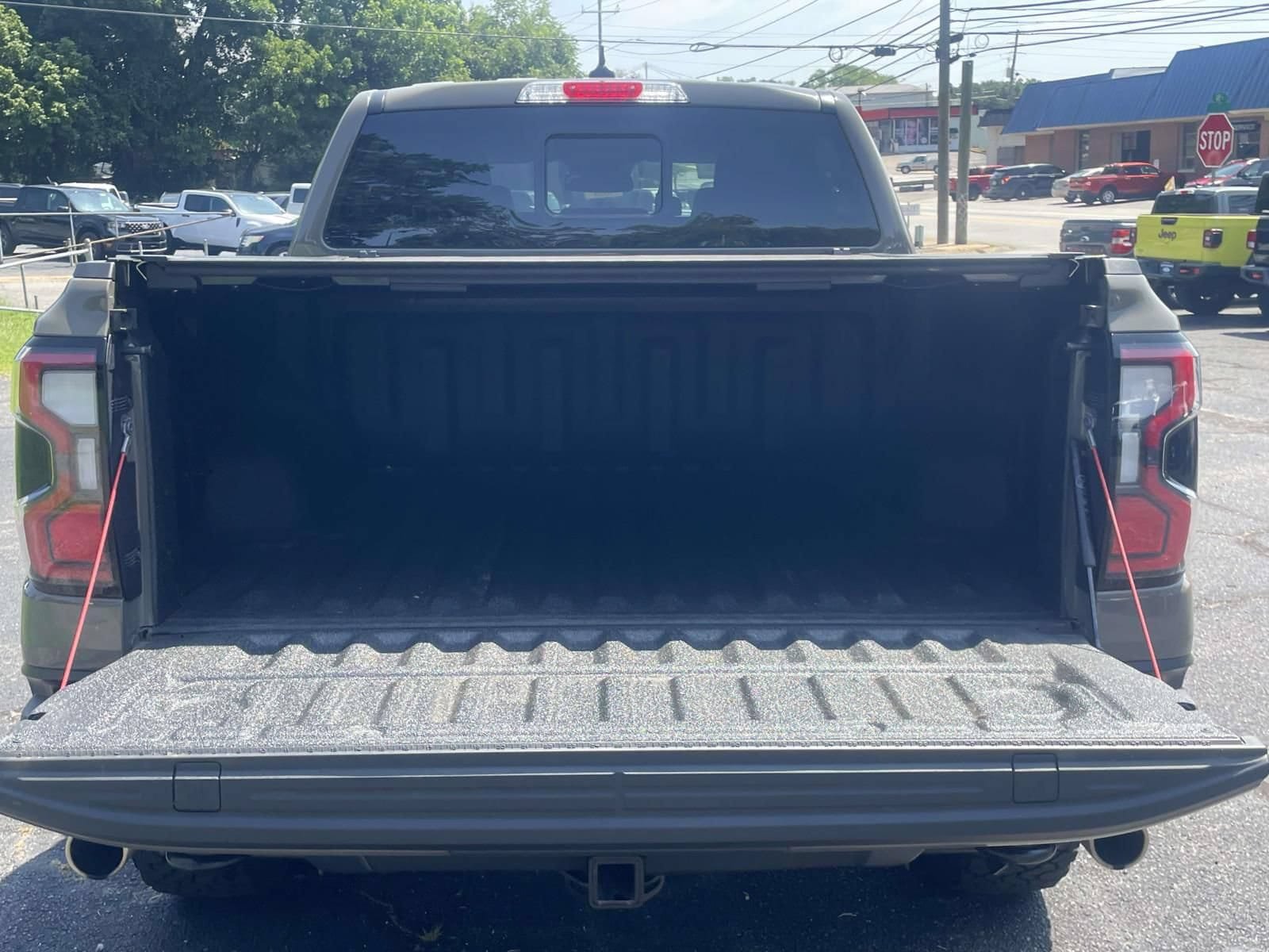 Certified 2025 Ford Ranger Raptor AWD/4WD image 5