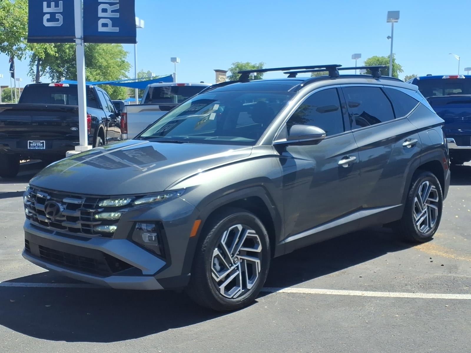 Used 2025 Hyundai Tucson Limited AWD/4WD image 8