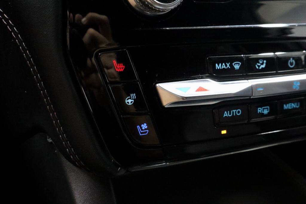 Certified 2022 Ford Explorer Platinum w/ Equipment Group 601A image 12