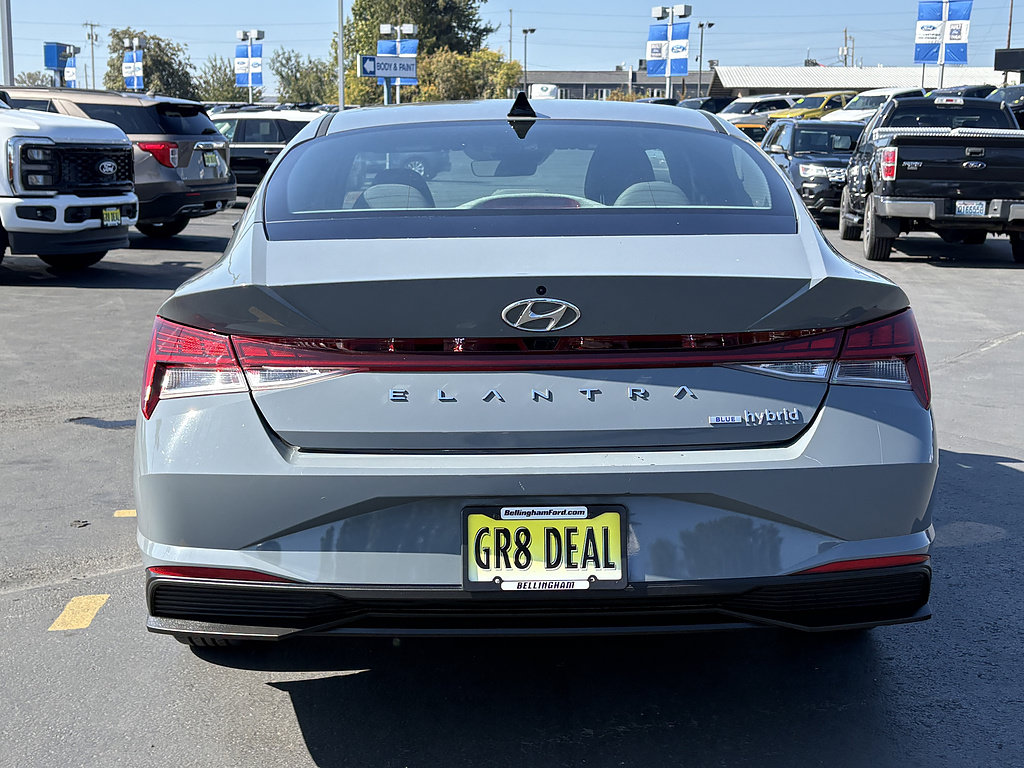 Used 2023 Hyundai Elantra Blue w/ Preferred Accessory Package FWD image 6