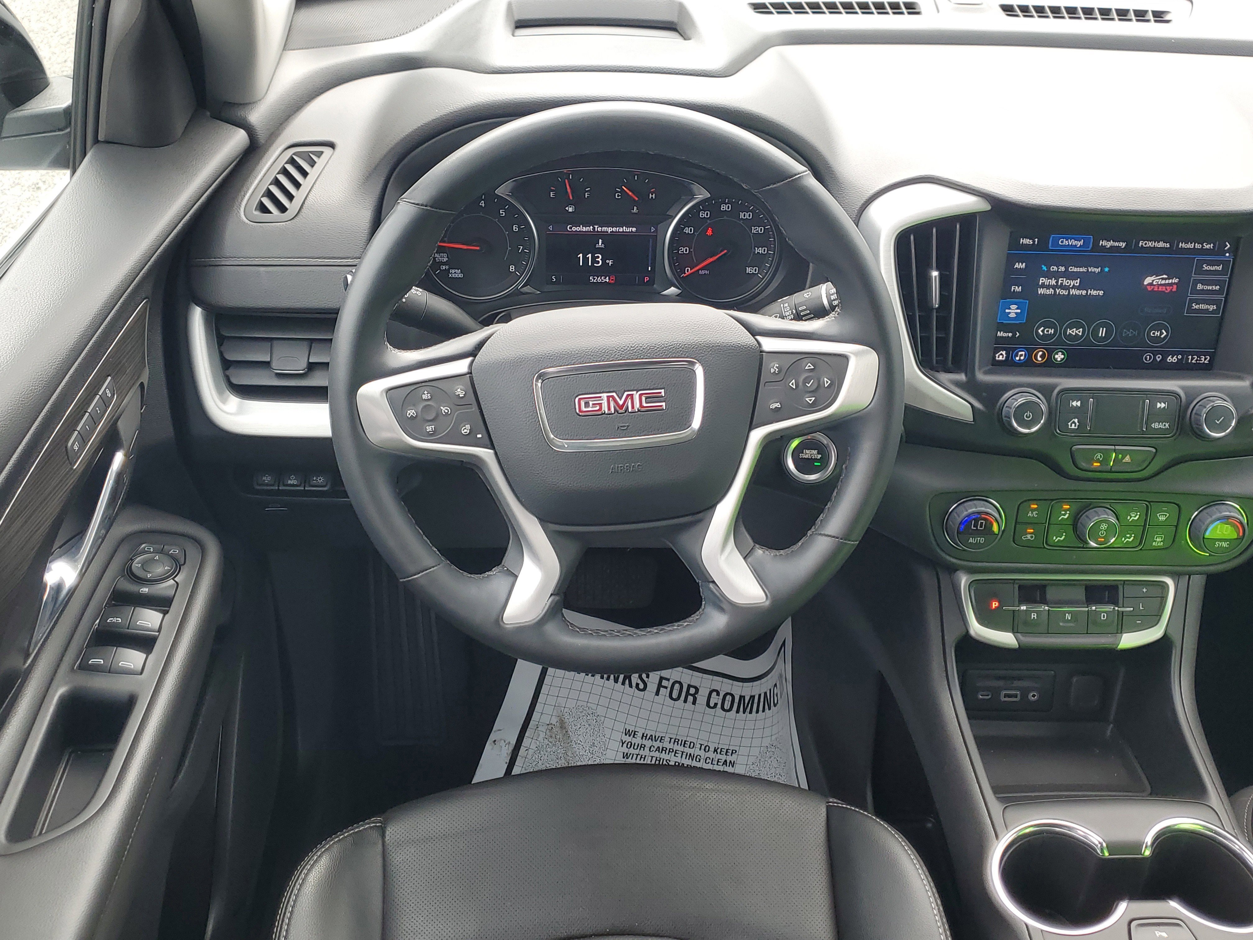 Used 2023 GMC Terrain SLT w/ Tech Package image 18