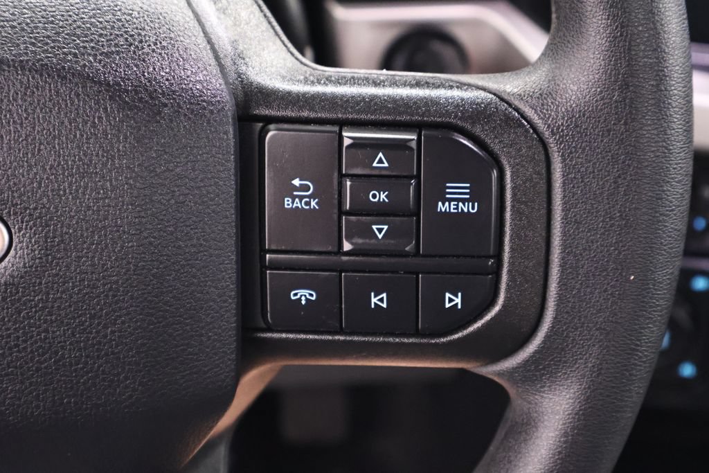 Certified 2025 Ford F550 4x4 Regular Cab Super Duty image 28