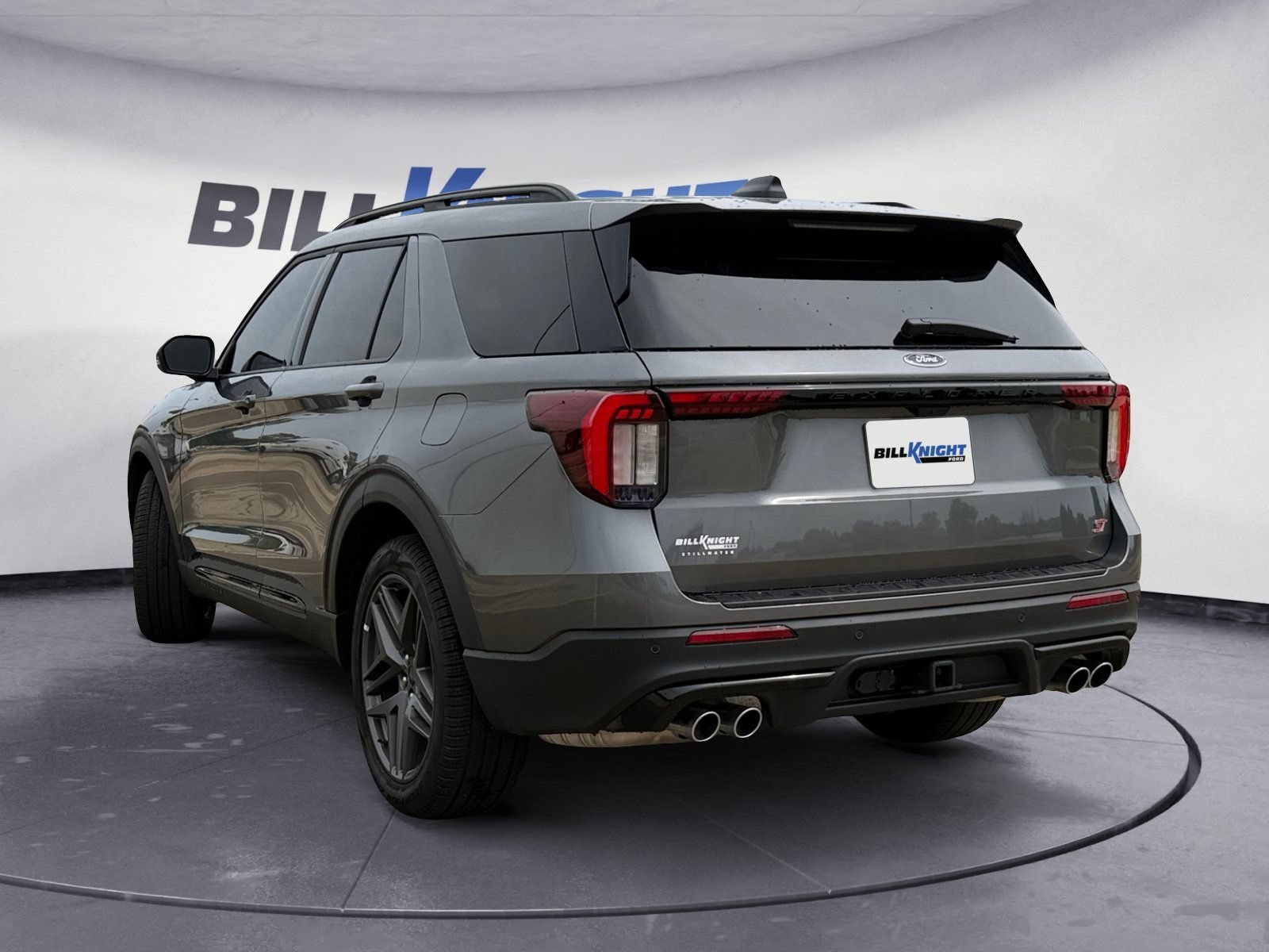 Certified 2026 Ford Explorer ST AWD/4WD image 3