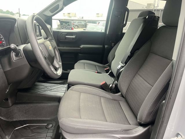 Used 2024 Chevrolet Silverado 1500 Custom w/ Turbomax Blackout Package RWD image 22