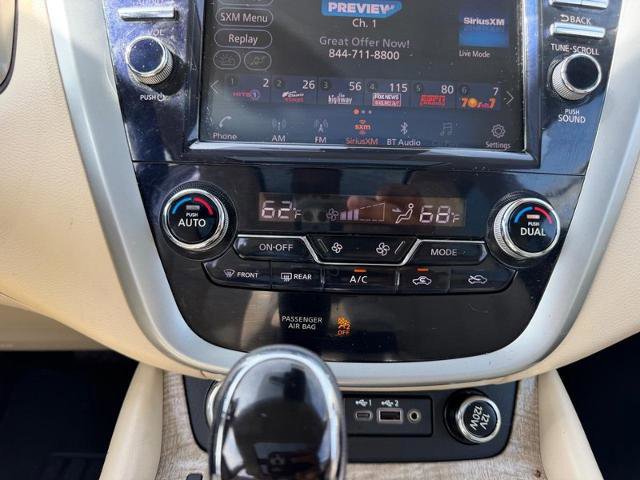 Used 2022 Nissan Murano SL w/ SL Moonroof Package image 17