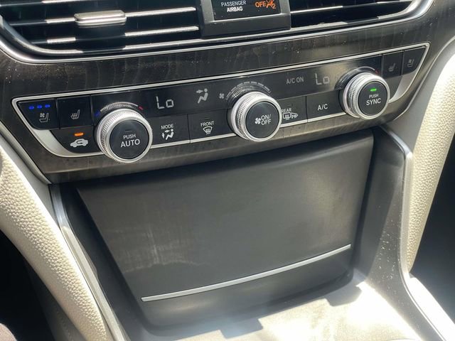 Used 2022 Honda Accord Touring image 17