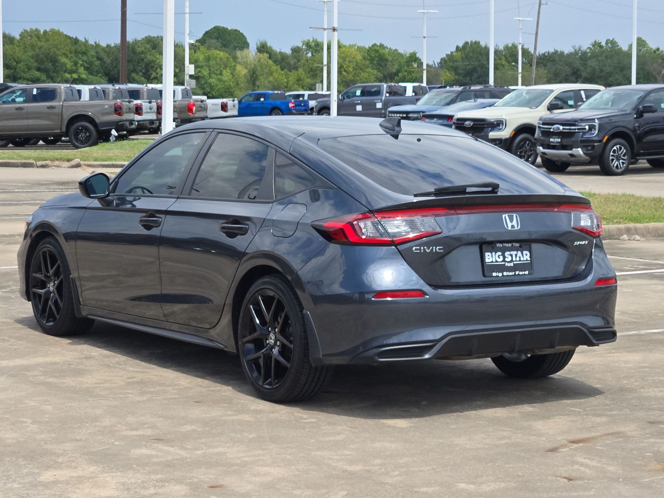 Used 2025 Honda Civic Sport image 6