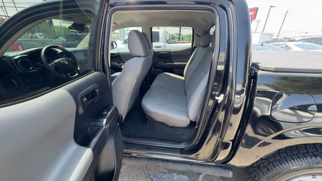 Used 2023 Toyota Tacoma SR image 18