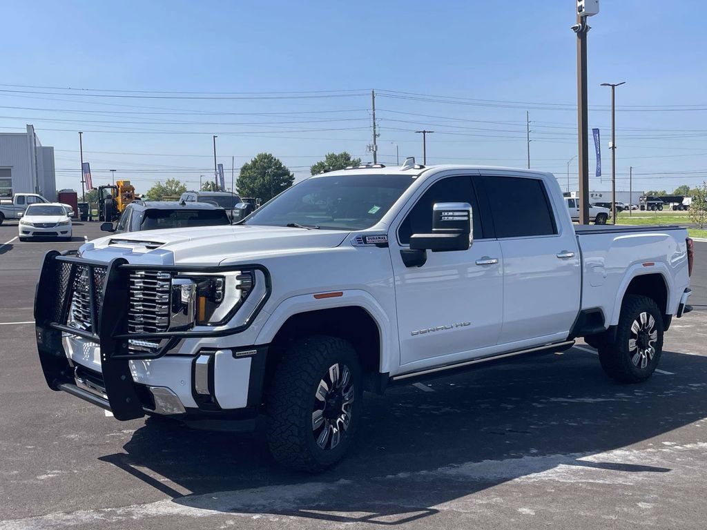 Used 2026 GMC Sierra 2500 Denali w/ Denali Reserve Package AWD/4WD image 7