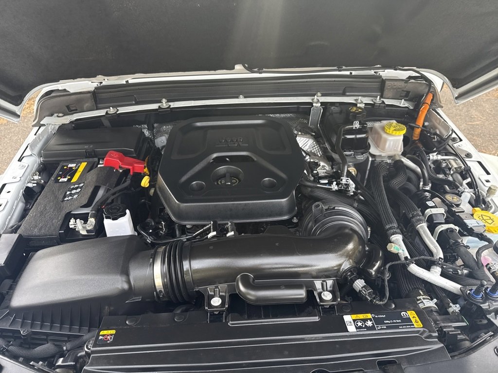 Used 2024 Jeep Wrangler Unlimited Rubicon 4xe image 33