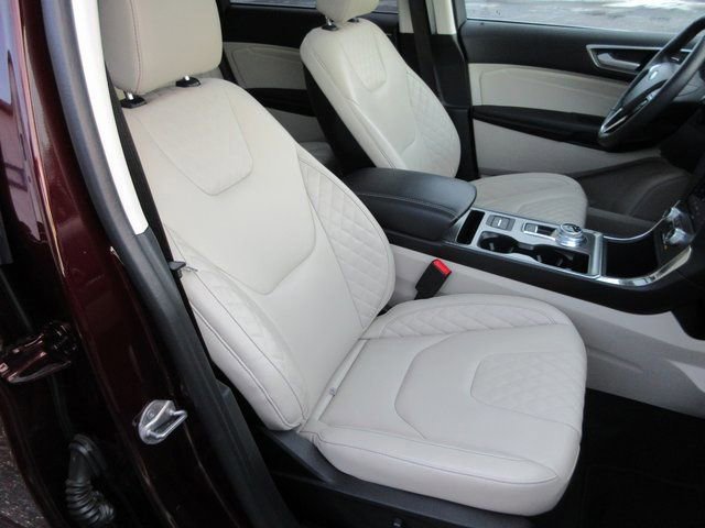Certified 2024 Ford Edge Titanium AWD/4WD image 36