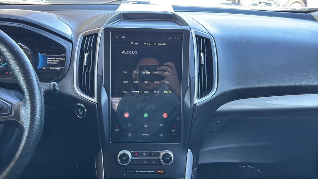 Certified 2022 Ford Edge SE w/ Black Appearance Package AWD/4WD image 11